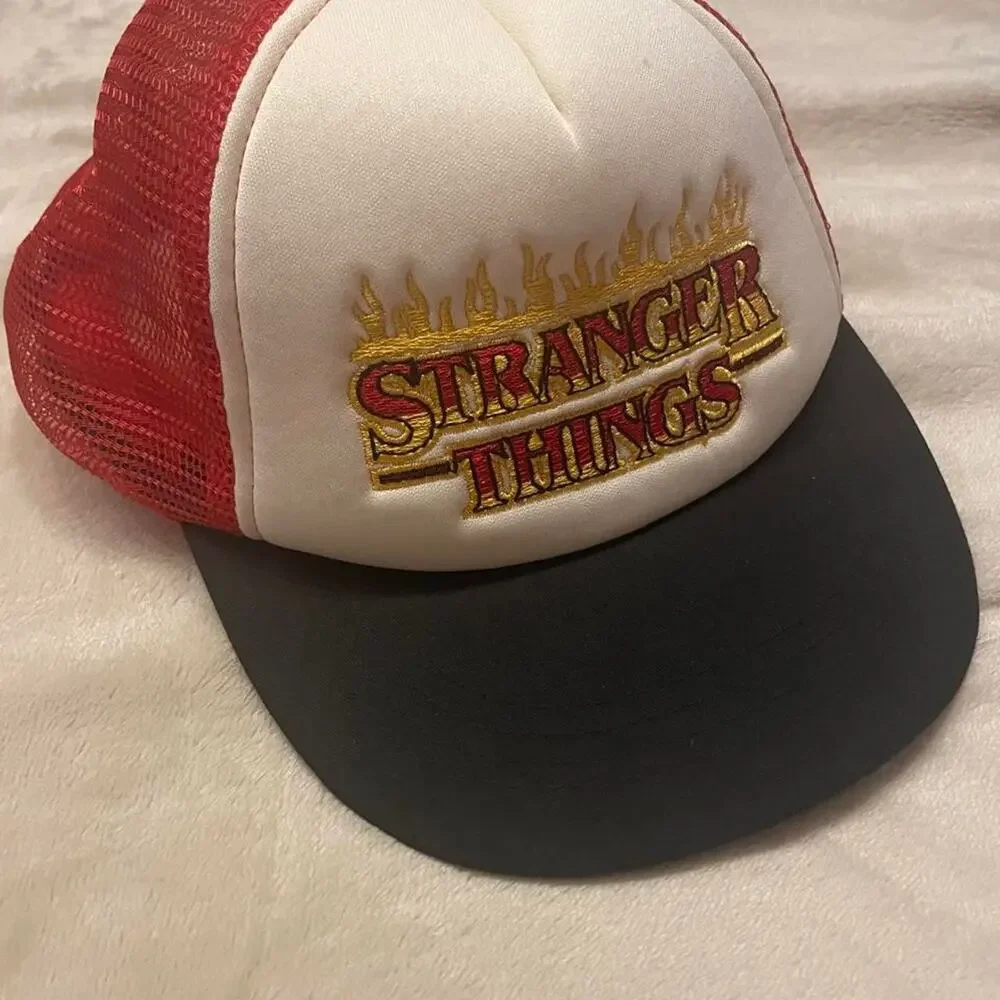 Stranger things red and white